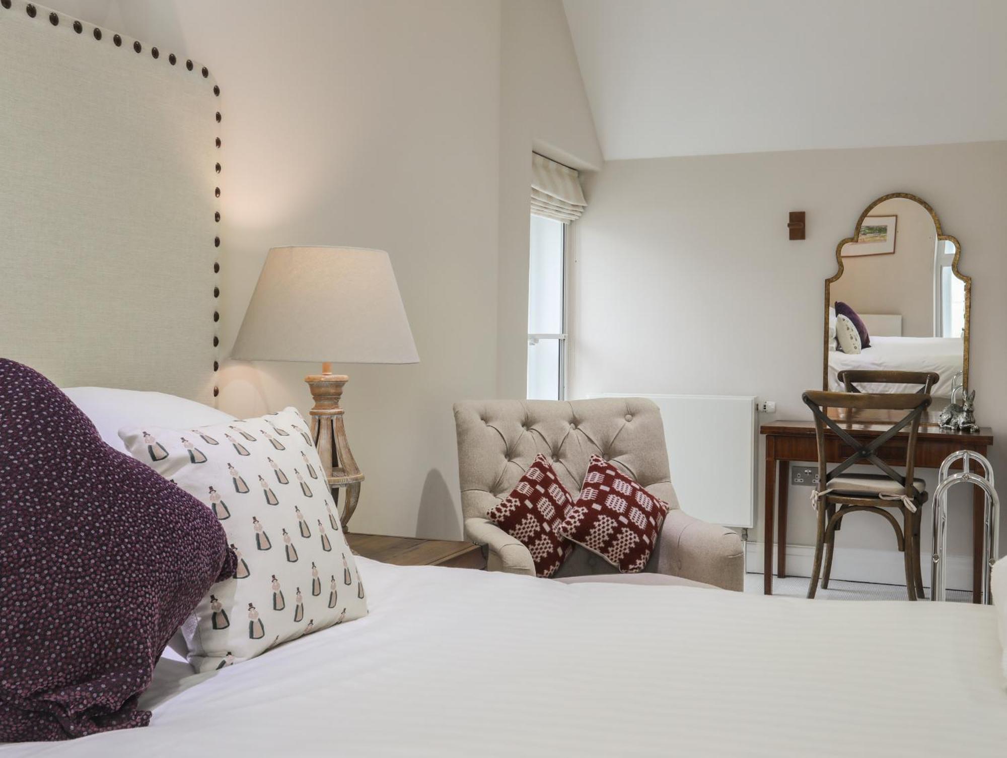 Harlech Apartments - Efnisien ภายนอก รูปภาพ